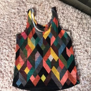 Multicolor tank